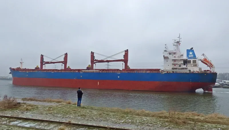 OCEANMASTER Bulk Carrier IMO 9641340 photo 4