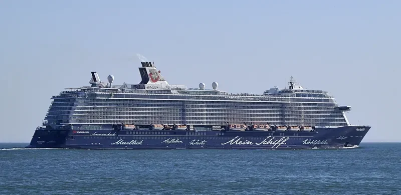 MEIN SCHIFF 3 Passenger Ship IMO 9641730 photo 10