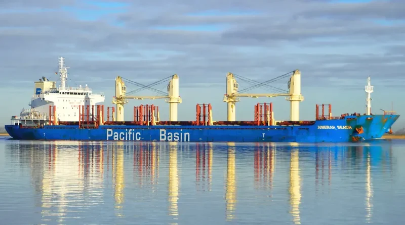 JUMEIRAH BEACH Bulk Carrier IMO 9642045