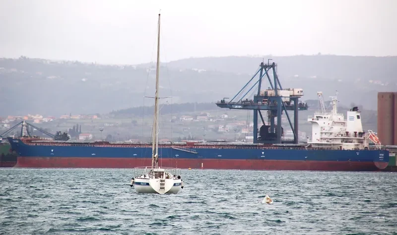TRITON Bulk Carrier IMO 9642356 photo 6