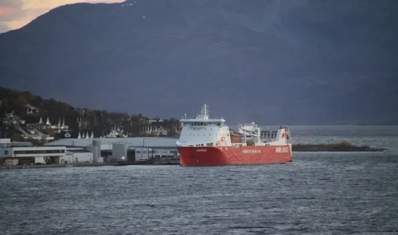 KVITNOS Ro-Ro IMO 9642576 photo 2
