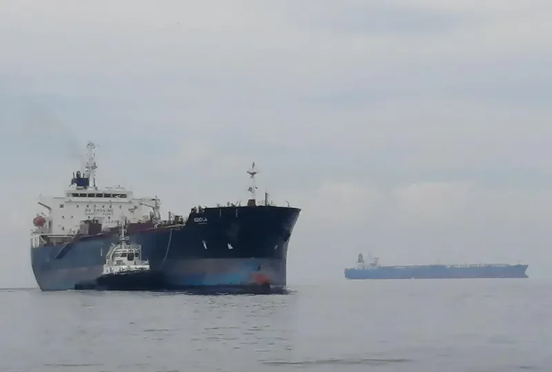 CENTLA Tanker IMO 9642899 photo 2