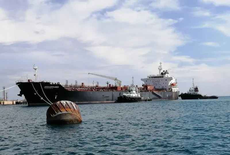 JAGUAROUNDI Tanker IMO 9642904 photo 4