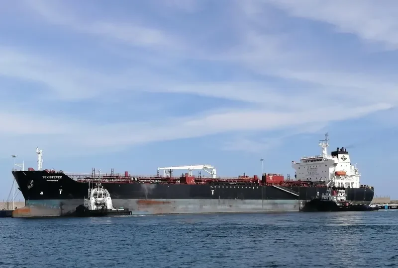 TEXISTEPEC Tanker IMO 9642916 photo 4
