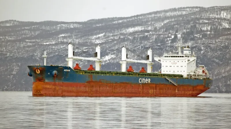 KENAN Bulk Carrier IMO 9644172 photo 10