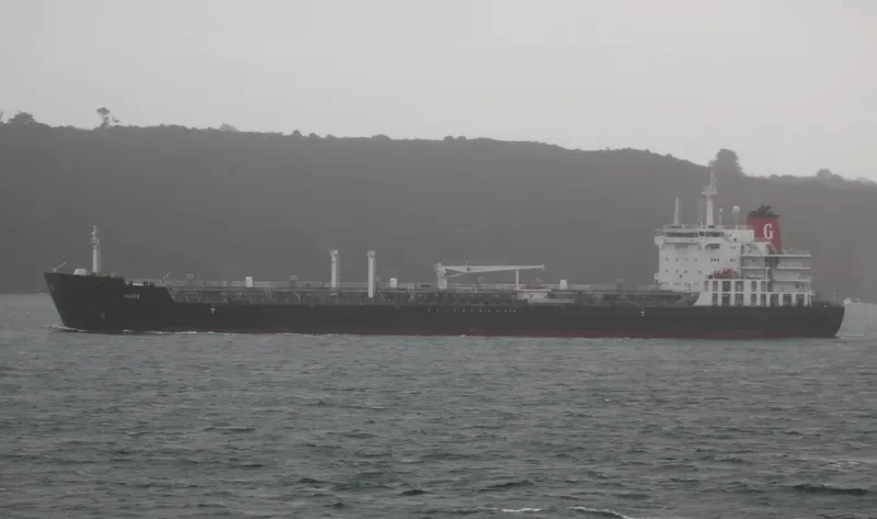 LADY MARIELLA Tanker IMO 9644433 photo 7