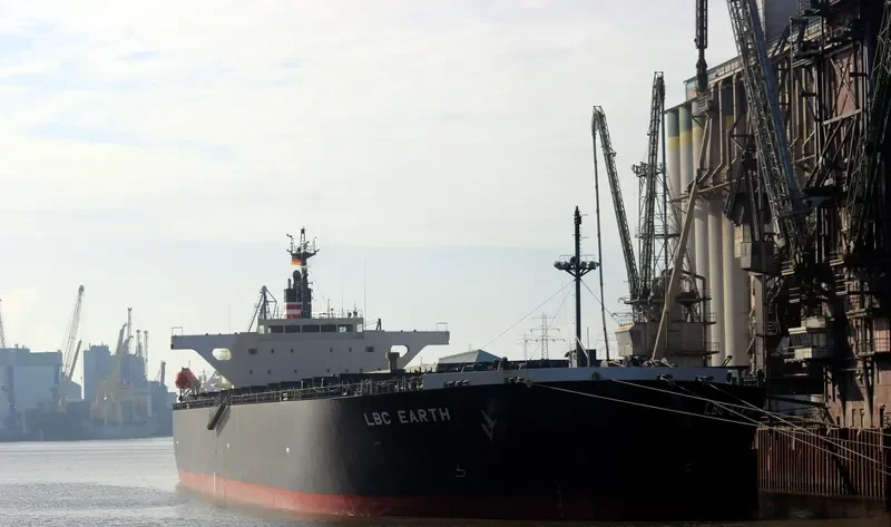 LBC EARTH Bulk Carrier IMO 9644548 photo 3