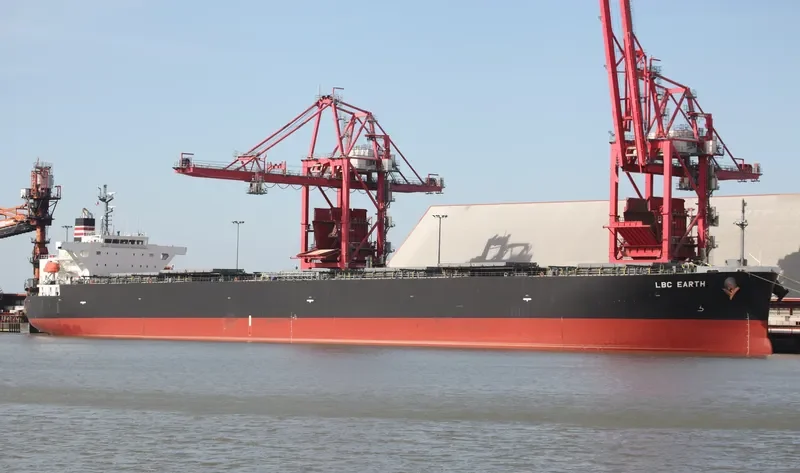 LBC EARTH Bulk Carrier IMO 9644548 photo 6