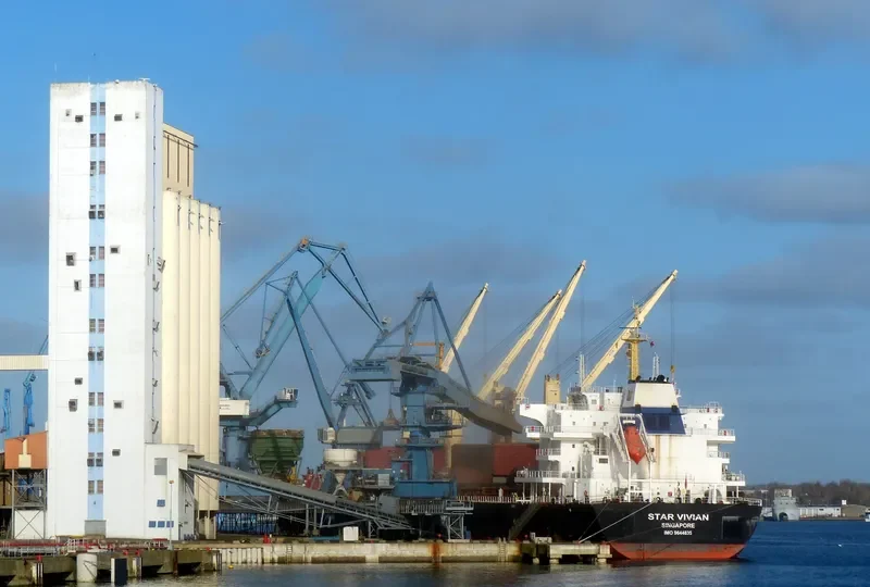 NEWSEAS CRYSTAL Bulk Carrier IMO 9644835 photo 10