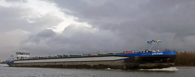 REINIE Tanker IMO 9645334 photo 3