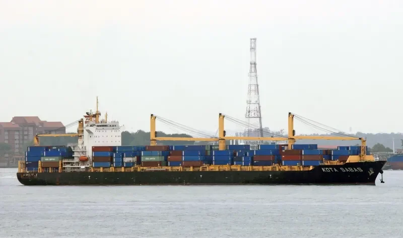 KOTA SABAS Container Ship IMO 9645451 photo 6