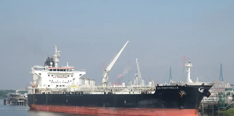 STI FONTVIEILLE Tanker IMO 9645786 photo 5