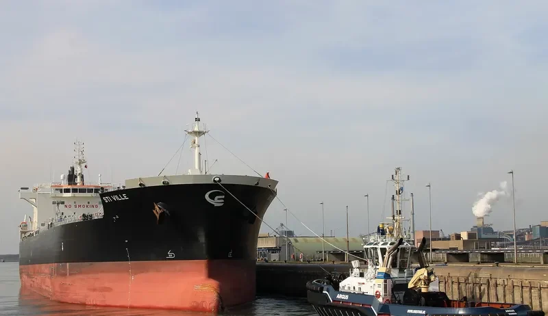 STI VILLE Tanker IMO 9645798 photo 10