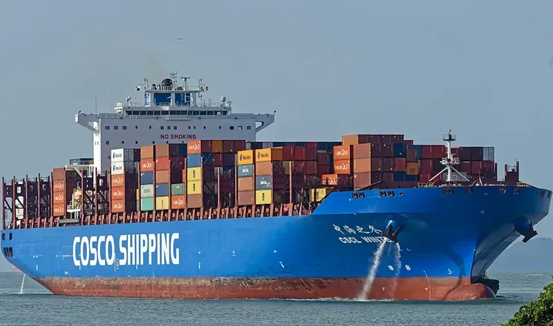 CSCL WINTER Container Ship IMO 9645877 photo 2