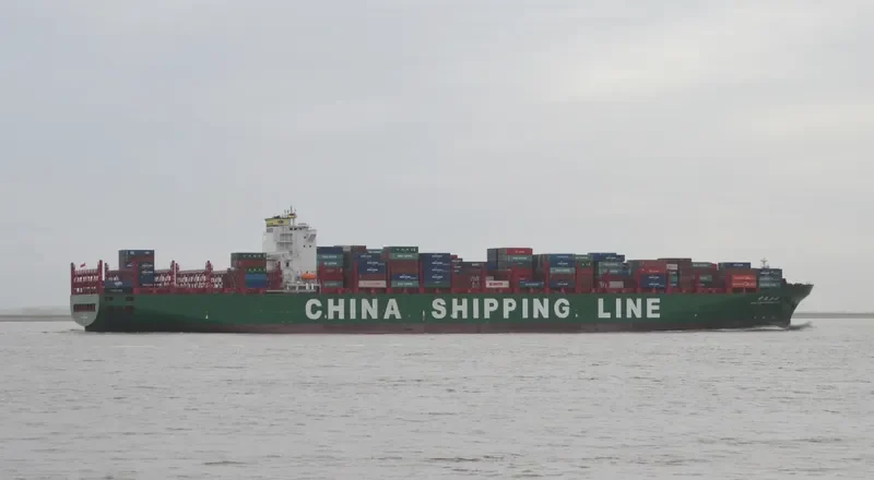 CSCL SOUTH CHINA SEA Container Ship IMO 9645920 photo 2