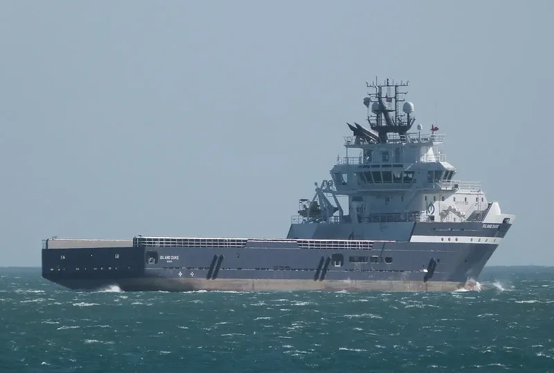 ARCTIC PEARL Offshore Vessel IMO 9645932