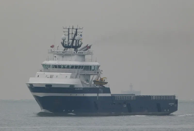 ARCTIC PEARL Offshore Vessel IMO 9645932 photo 7