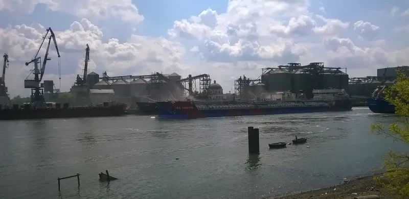 LIBERTY Tanker IMO 9645982 photo 8