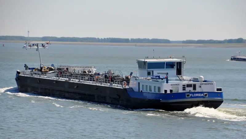 FLORIDA Tanker IMO 9646534 photo 5