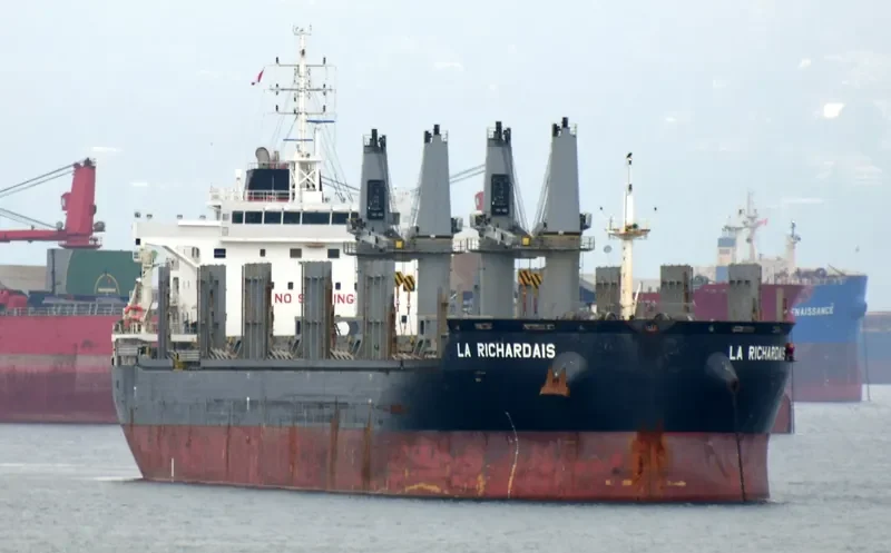 LA RICHARDAIS Bulk Carrier IMO 9646900 photo 4