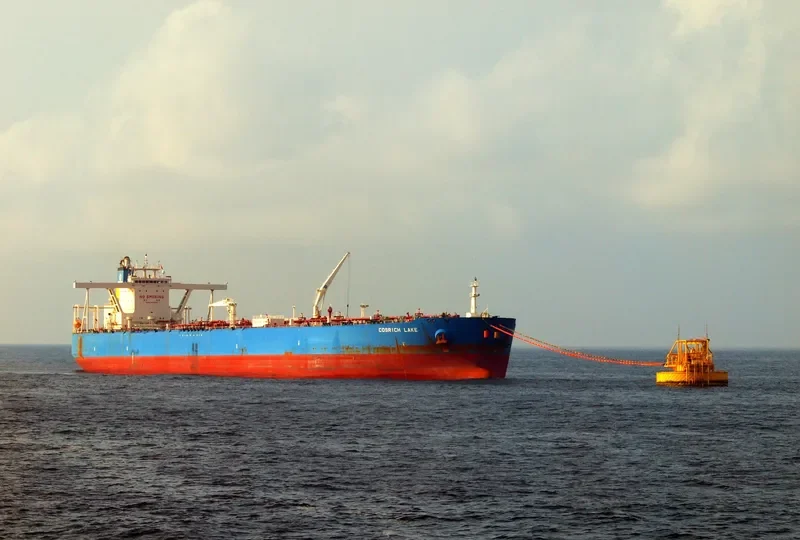 COSRICH LAKE Tanker IMO 9646986 photo 8
