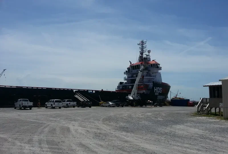 HOS RED DAWN Offshore Vessel IMO 9647643 photo 8