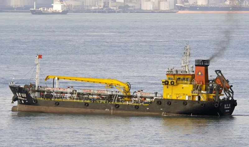 SEA SOLIDARITY Tanker IMO 9647904 photo 3