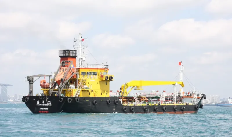 STRAITS HARMONY Tanker IMO 9647916 photo 4