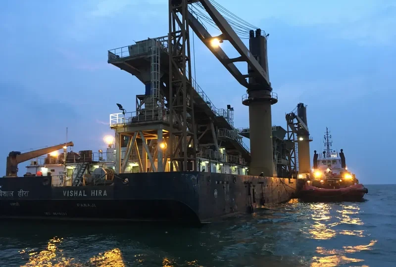 VISHAL HIRA Offshore Vessel IMO 9648037 photo 2