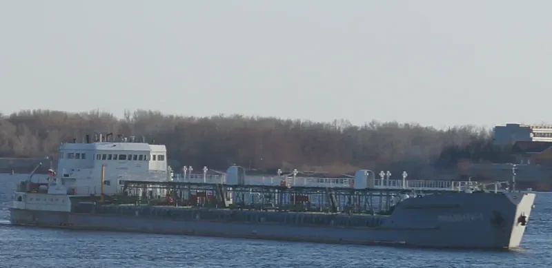 MIDVOLGA 1 Tanker IMO 9648221 photo 7