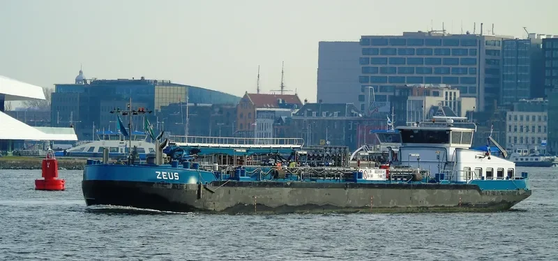 ZEUS Tanker IMO 9648427 photo 6