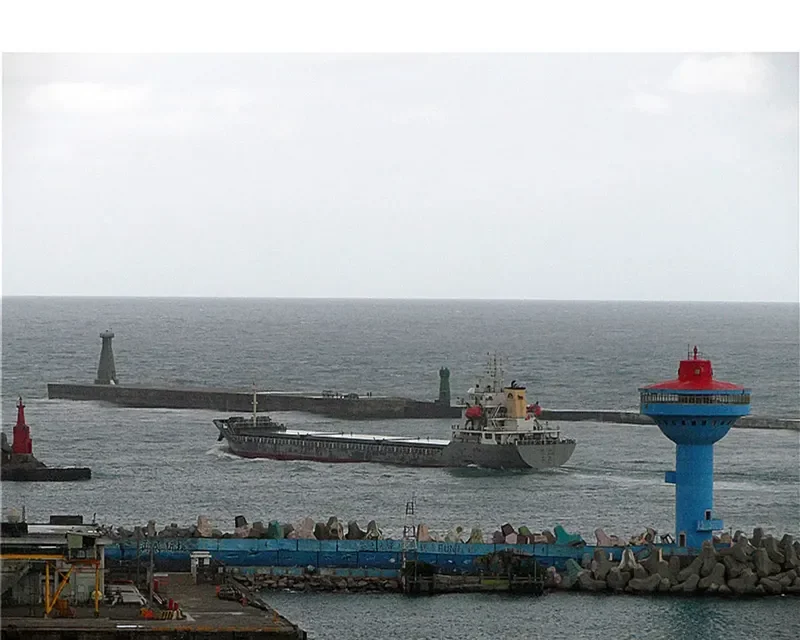 HE HUI General Cargo IMO 9648702 photo 6