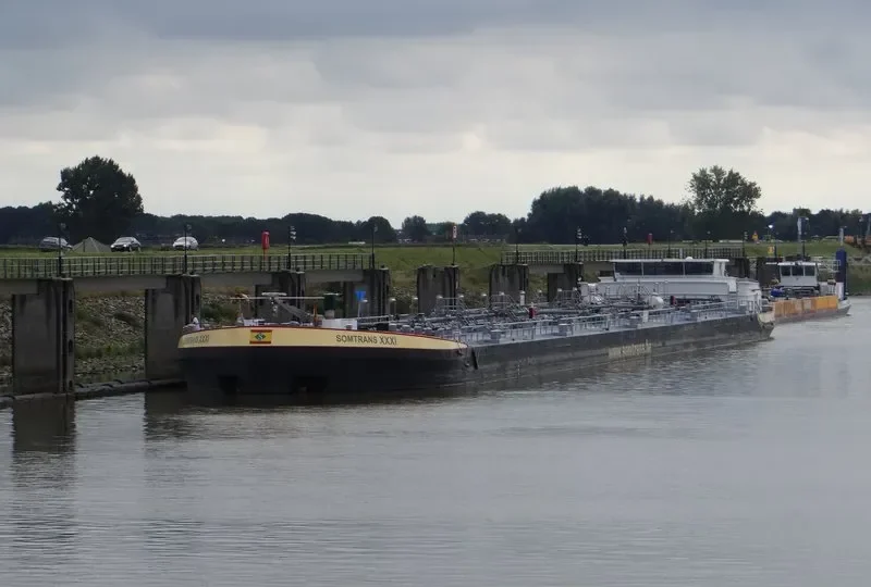SOMTRANS XXXI Tanker IMO 9648934 photo 4