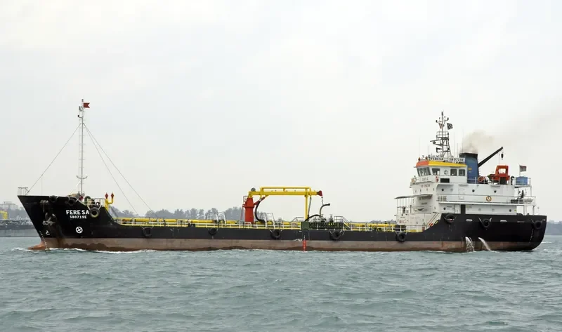 FERESA Tanker IMO 9649067 photo 2