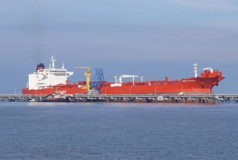 INGRID KNUTSEN Tanker IMO 9649225 photo 6