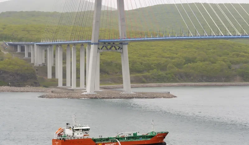 RN PRIMORYE Tanker IMO 9650004 photo 6