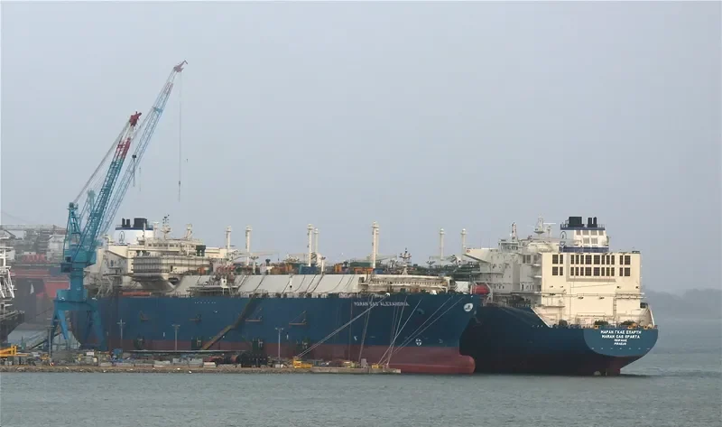MARAN GAS SPARTA General Cargo IMO 9650042 photo 4