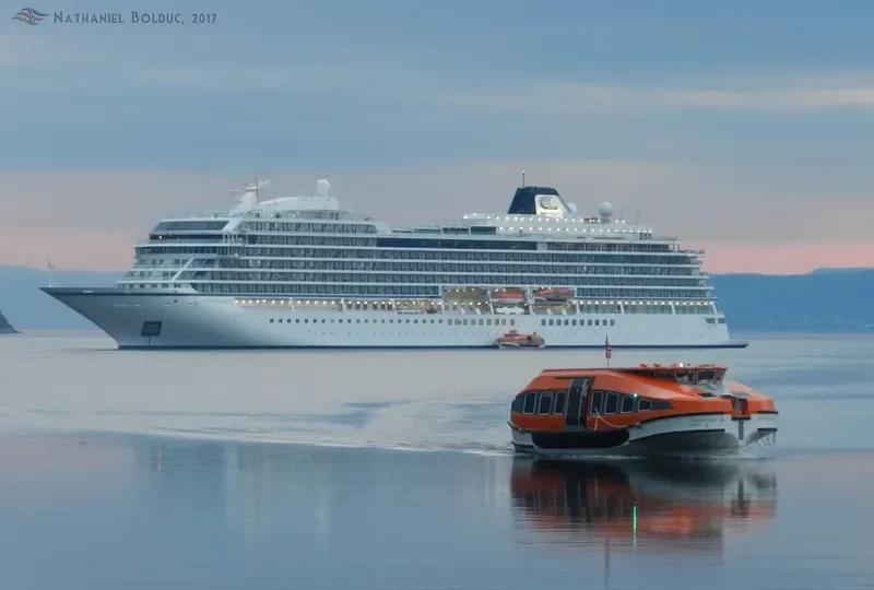 VIKING SKY Passenger Ship IMO 9650420 photo 3