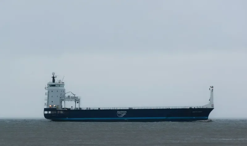 ARCTIC ROCK General Cargo IMO 9650901 photo 3