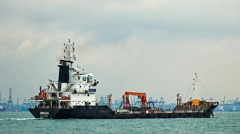 ZMAGA Tanker IMO 9651876 photo 10