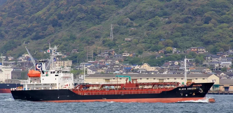 BLACK DRAGON Tanker IMO 9652301 photo 4