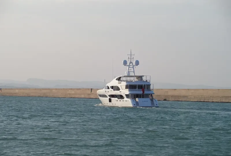 ILERIA General Cargo IMO 9652868 photo 4