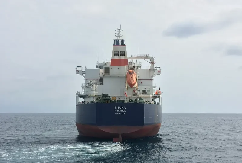 T.SUNA Tanker IMO 9652911 photo 2