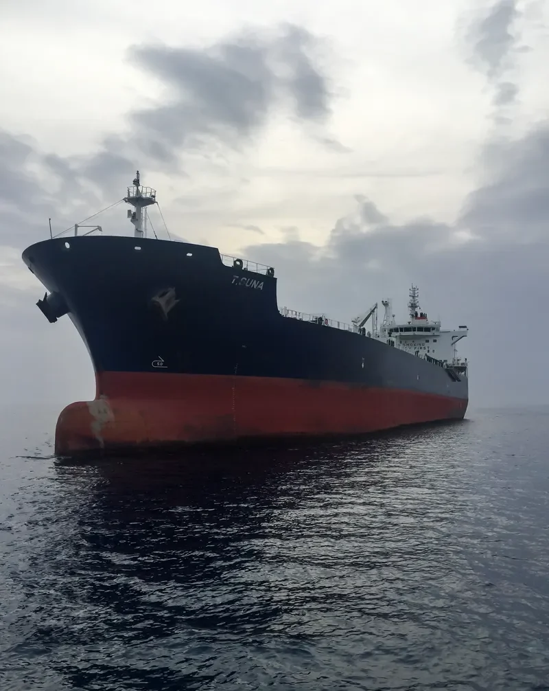 T.SUNA Tanker IMO 9652911 photo 5