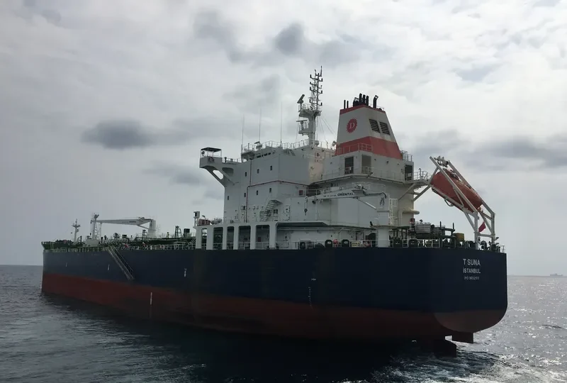 T.SUNA Tanker IMO 9652911 photo 8
