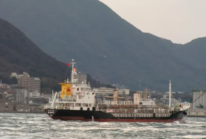 YAMAYURI Tanker IMO 9653290 photo 3