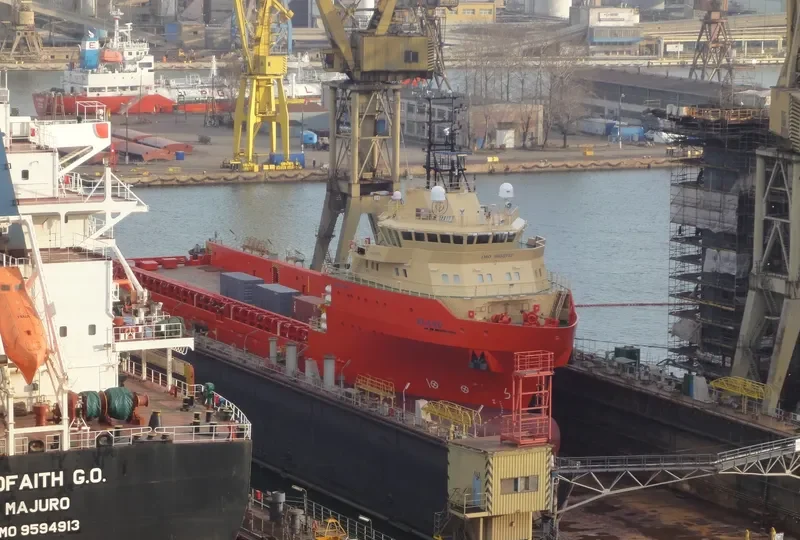 ELAND Offshore Vessel IMO 9653757 photo 5