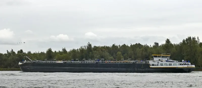 BONAIRE Tanker IMO 9653800 photo 2