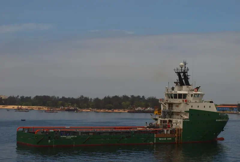 BOURBON EXPLORER 502 Offshore Vessel IMO 9653898 photo 2