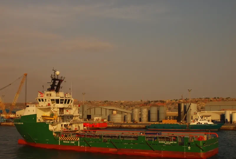 BOURBON EXPLORER 510 Offshore Vessel IMO 9653977 photo 3